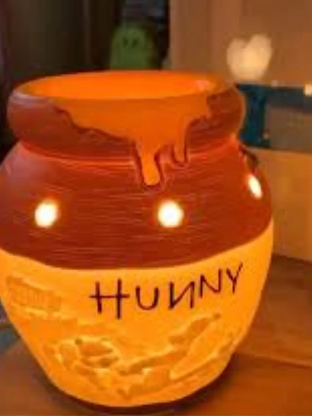Scentsy Winnie the Poohs honey pot wax warmer